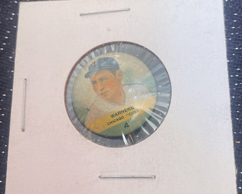 1932 Orbit Gum Baseball PR2 Button Pin Lou Warneke #4 Chicago Cubs  NR/Mint