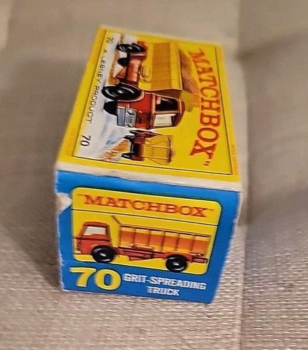 GRIT-SPREADING TRUCK No. 70 Lesney Matchbox Series Dump Truck w/ Box
