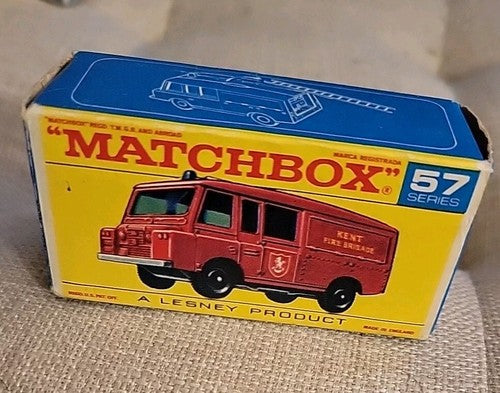 Matchbox Lesney #57 Land Rover Fire Truck Original Mint Box 1966