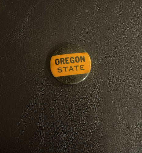 Oregon STATE football  1 1/4" pinback button 1940s-1950s