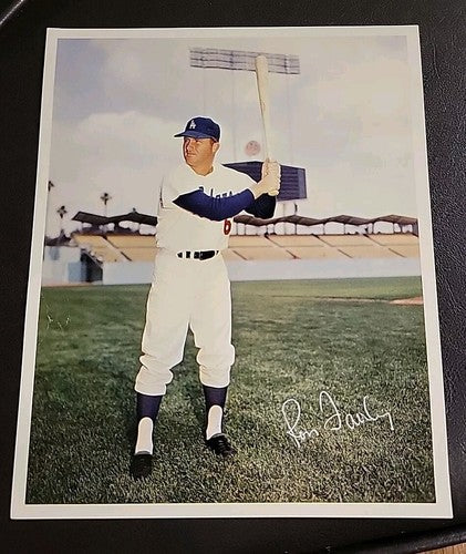 Ron Fairly LosAngeles Dodgers  Quality Cardstock photo 8 x 10- Team Issued 1960s