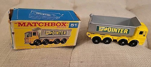 Matchbox Lesney Vintage #51  Wheel Tipper in Original Crisp MIB