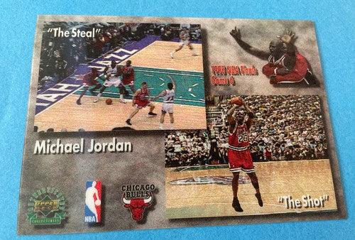 1998-99 Upper Deck Oversized 3D Motion Card - Michael Jordan -"The Steal / Shot"