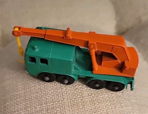 Matchbox, #30, 8-Wheel Green Crane, w/original box