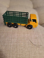Original 1960's Matchbox Lesney #4 Stake Truck NM-in Box