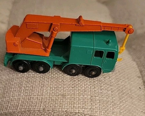 Matchbox, #30, 8-Wheel Green Crane, w/original box