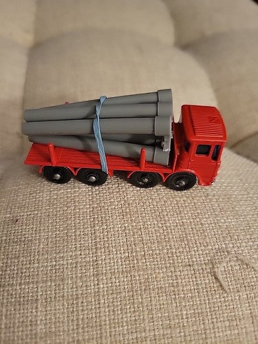 Matchbox #10 Pipe Truck with Pipes Mint in  Box 1960's