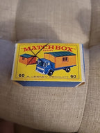 G418-MATCHBOX LESNEY No60B SITE HUT TRUCK AND ORIGINAL BOX 1966.