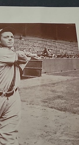 Vern Stephens Boston Red Sox  M114 BASEBALL MAGAZINE SUPPLEMENT PHOTO 1938