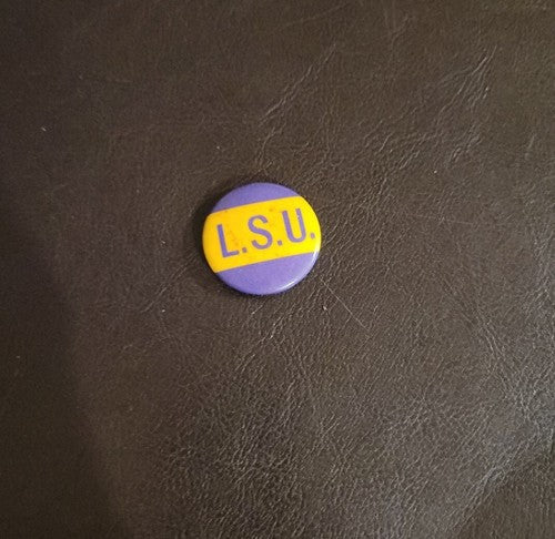 ￼ LSU Louisiana State University ￼ Vintage 1940s 1950s Pin 1 1/4” inches
