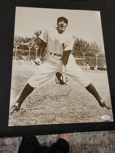 Phil Rizzuto Signed Photo 16x20 Baseball NY Yankees Shortstop Autograph HOF JSA