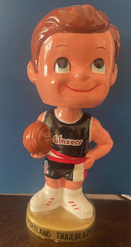 VINTAGE 1970s NBA PORTLAND BLAZERS BASKETBALL BOBBLEHEAD NODDER BOBBLE HEAD