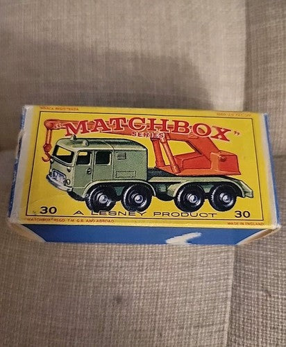 Matchbox, #30, 8-Wheel Green Crane, w/original box