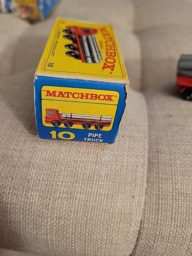 Matchbox #10 Pipe Truck with Pipes Mint in  Box 1960's