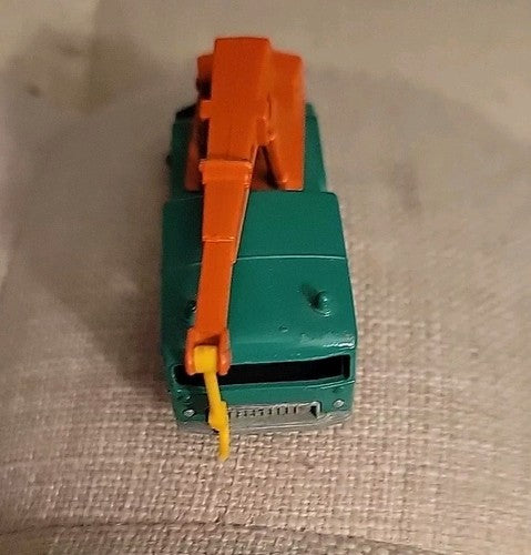 Matchbox, #30, 8-Wheel Green Crane, w/original box
