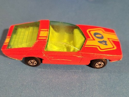 Vintage (1970s) Matchbox die-cast car, No. 40 Vauxhall Guildsman