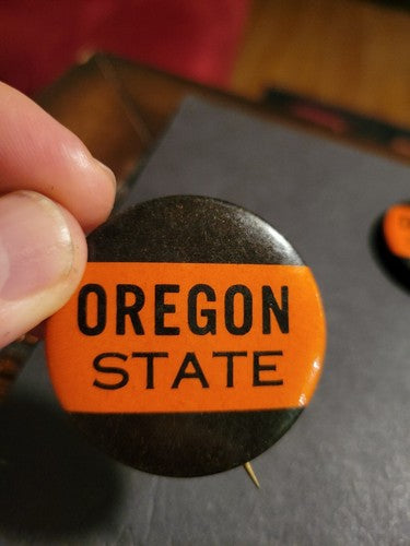 Oregon STATE football larger size 1.75” pinback button 1940s-1950s