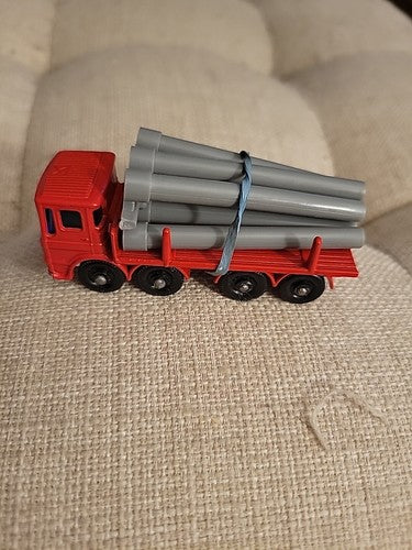 Matchbox #10 Pipe Truck with Pipes Mint in  Box 1960's