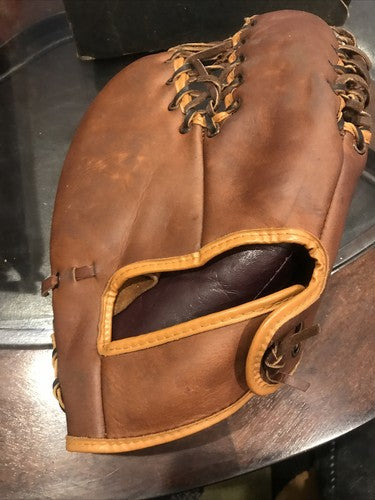 Gil Hodges Denkert First Baseman Trapper Model ST7 Mitt In Original Box 1950’s