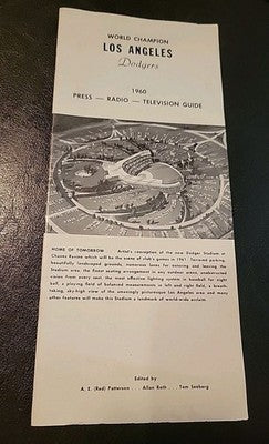 1960 LOS ANGELES DODGERS MEDIA GUIDE Yearbook Program SANDY KOUFAX 1959 CHAMPS!