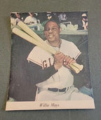 Willie Mays N.Y. Giants HOF 1950s NY Sunday Times Colorfoto  Cut Out  RARE!