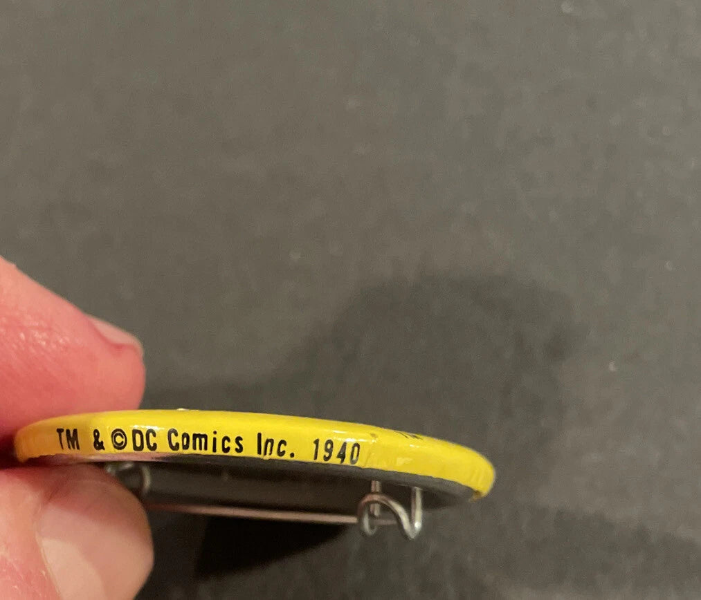 Share Batman Vintage 1980's Black & Yellow 1989 Bat Signal Logo Button Pin Pinback