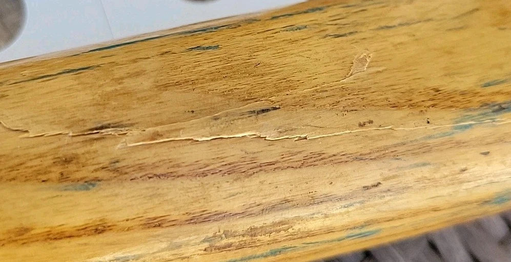 John Olerud (Toronto Blue Jays) 1989-1996  Game Used Cooper Pro 100 Bat Cracked.
