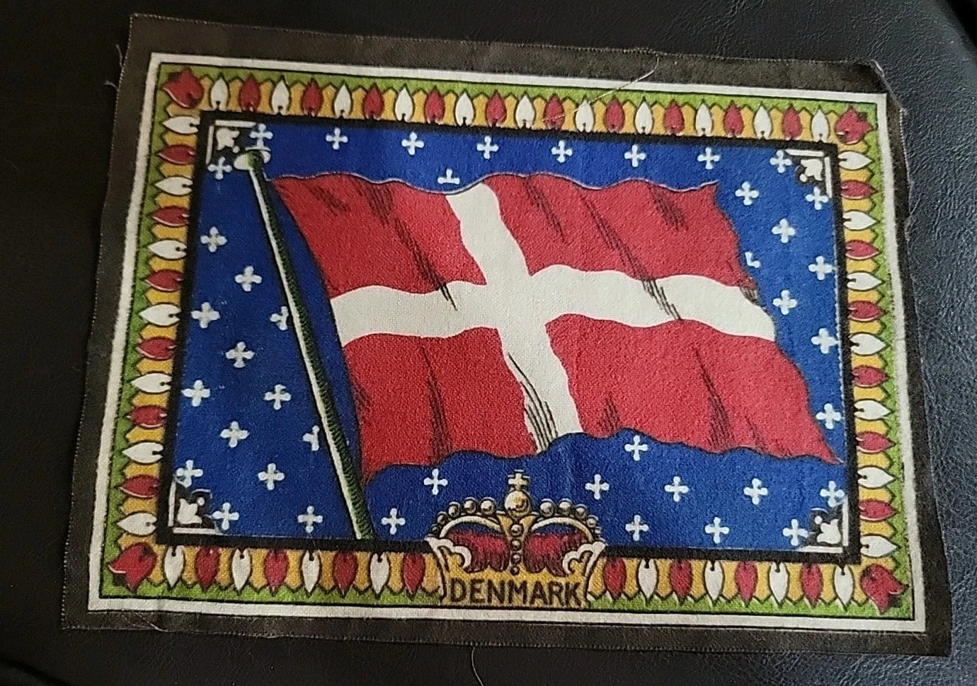 1900's Tobacco Cigar Box Felt Flannel Flag Denmark