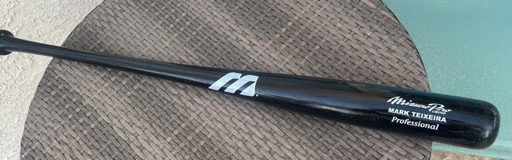 MARK TEIXEIRA Mizuno Pro GAME Used WOOD BAT NEW YORK YANKEES 2009-2016