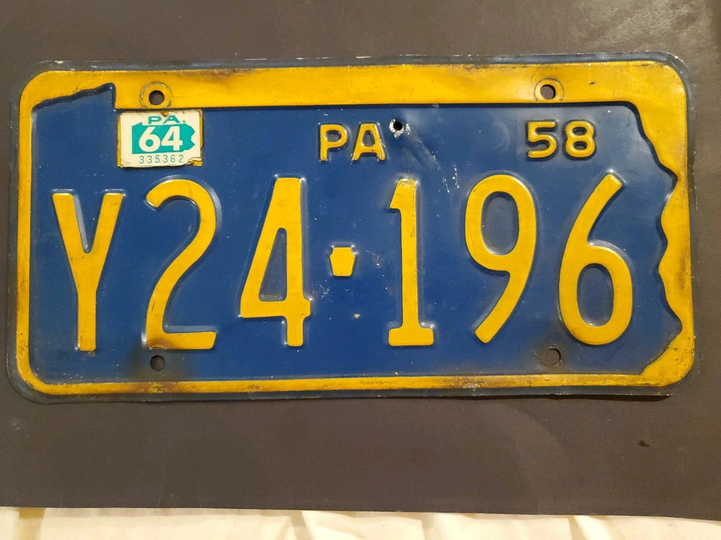 VINTAGE1958 PA Penna Pennsylvania License Plate Tag Y24196