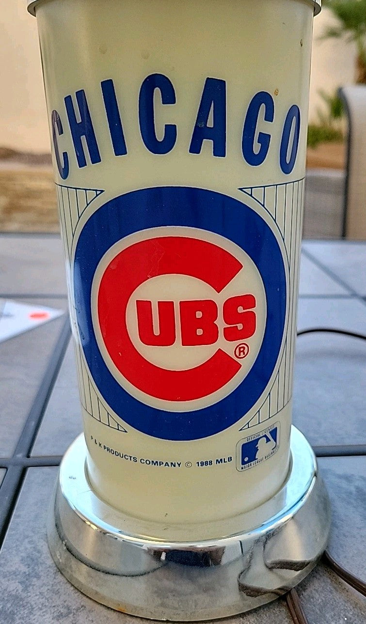 Vintage 1988 Chicago Cubs  Lamp W/Shade & Bulb MLB Licensed Product