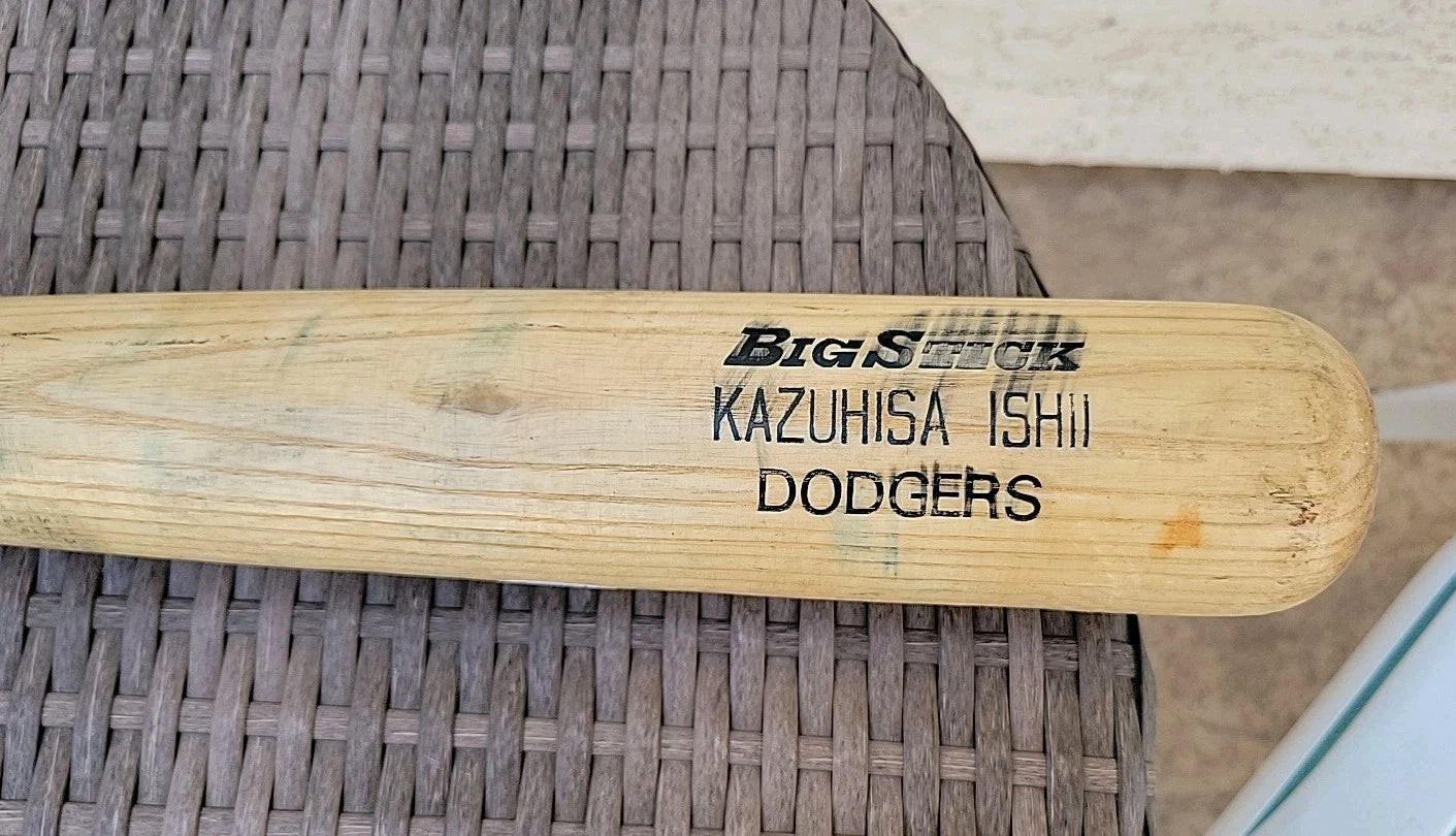 Kazuhisa Ishii Game Used Autographed Bat 2002-2004 Los Angeles Dodgers  COA JSA