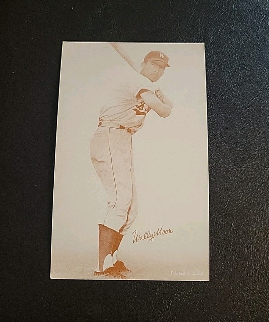 Wally Moon 1963 Exhibit Red Stats On Back EX  Los Angeles Dodgers