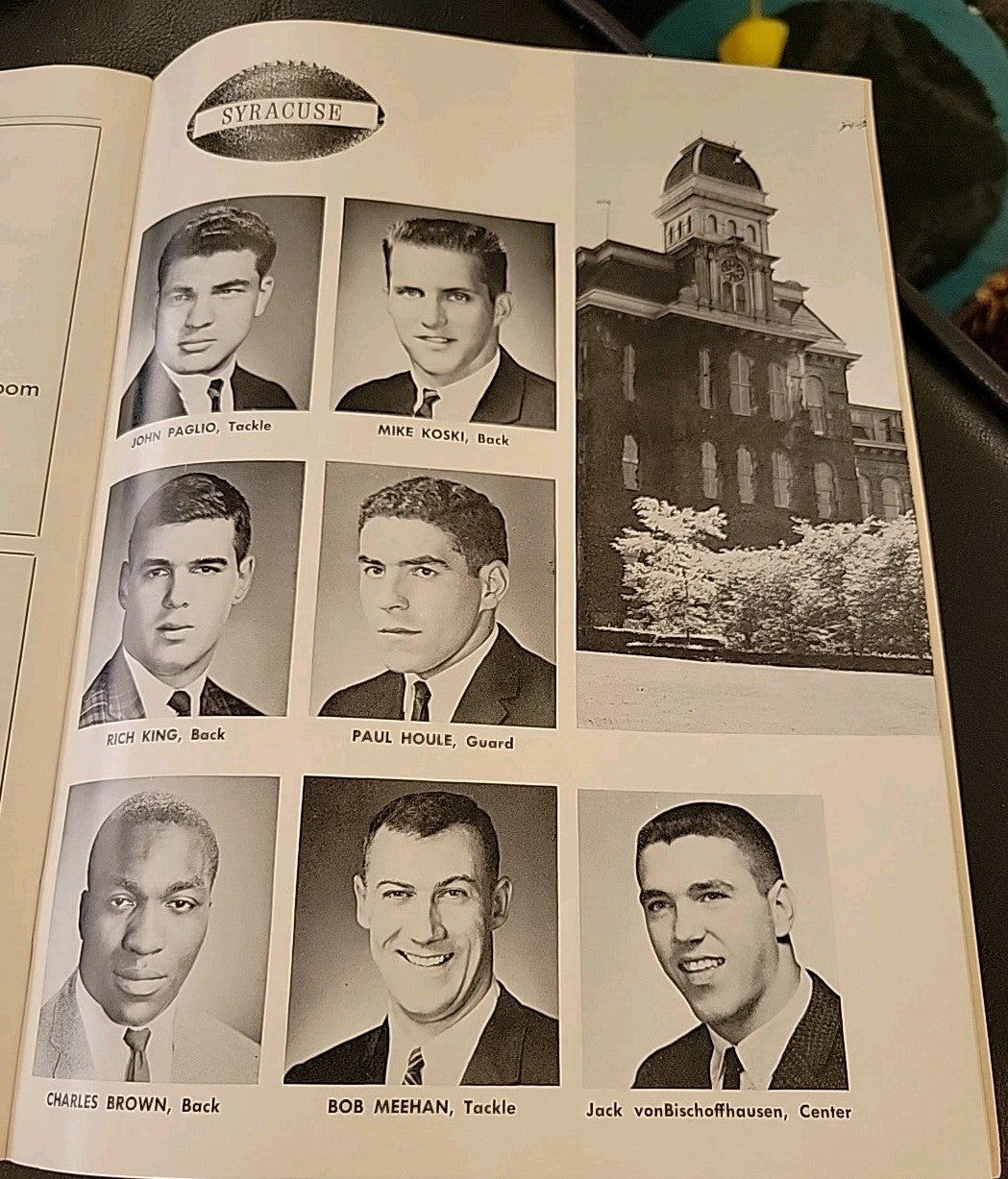 1963 Vintage College Football Program Syracuse vs. Holy Cross