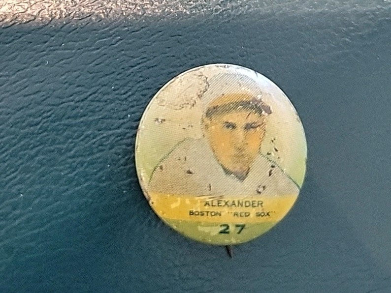 1932 Orbit Gum Baseball PR2 Button Pin Dale Alexander #27 Boston Red Sox G-VG