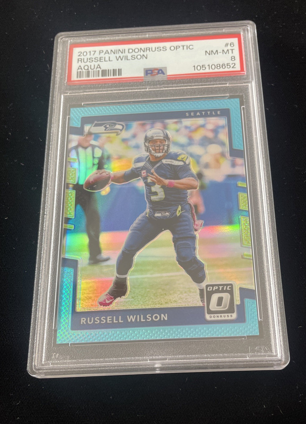 2017 Panini Donruss Optic Russell Wilson Aqua Prizm #026/299 Seahawks PSA 8