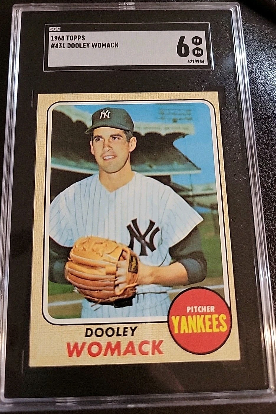 1968 Topps Dooley Womack Yankees #431 SGC 6 Ex/Mt. Undergraded!