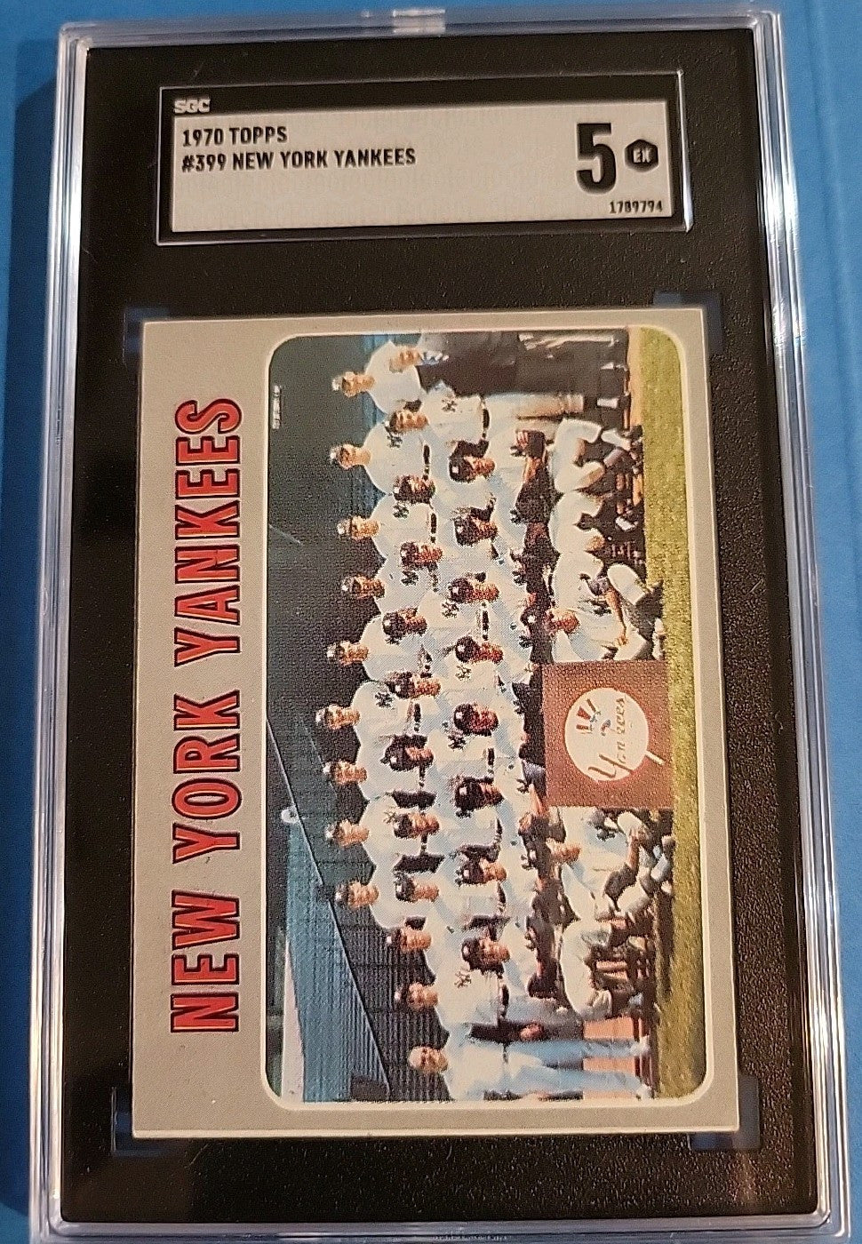 1970 Topps Baseball Card #399 New York Yankees Team Card SGC 5 Just Graded